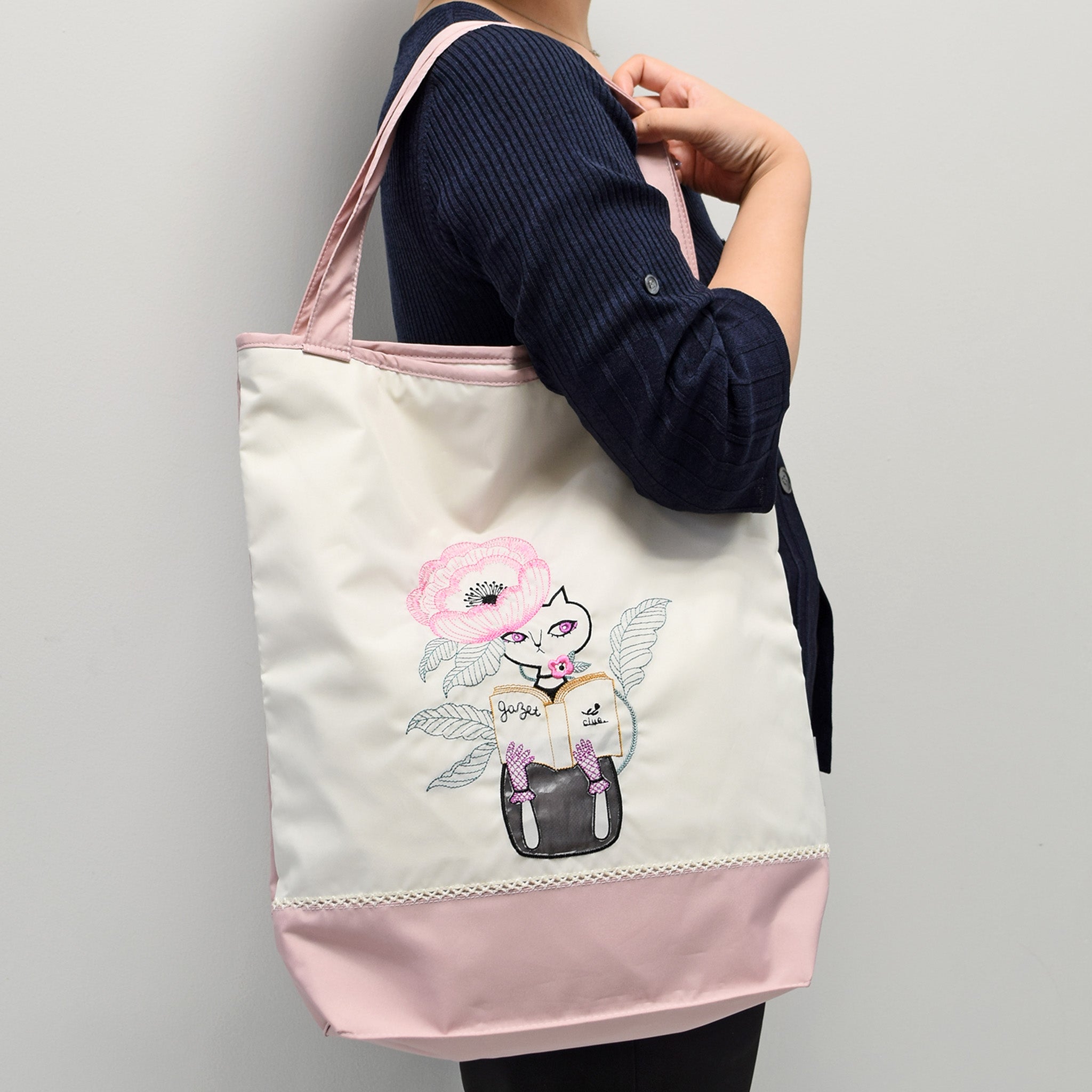 clue. ネコ刺繍 防水・撥水トートバッグ