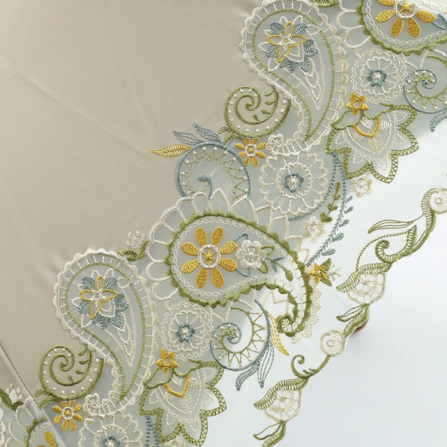 更紗ペーズリーオーガンジー カットワーク刺繍かわず張り 晴雨兼用ショート折日傘