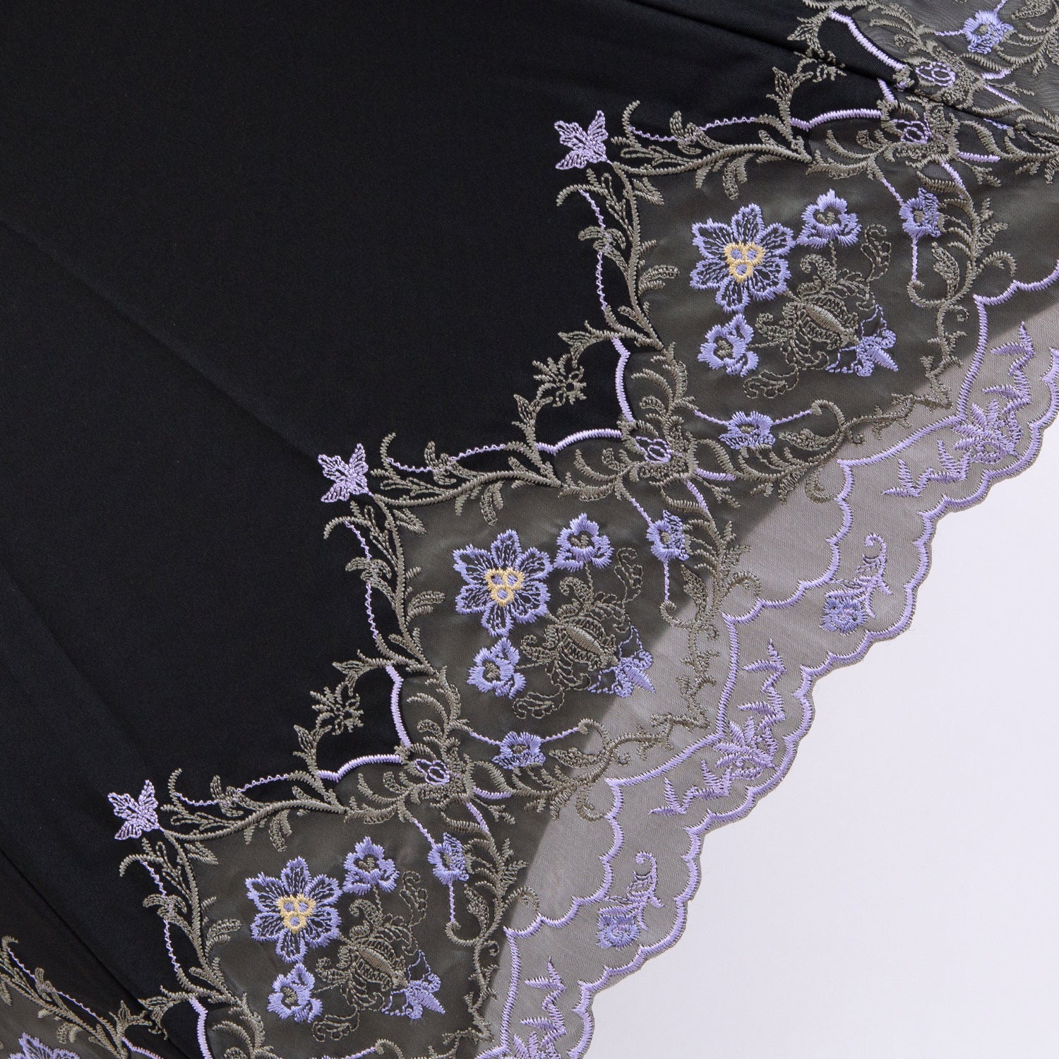 ダマスクオーガンジーカットワーク刺繍かわず張り晴雨兼用長日傘