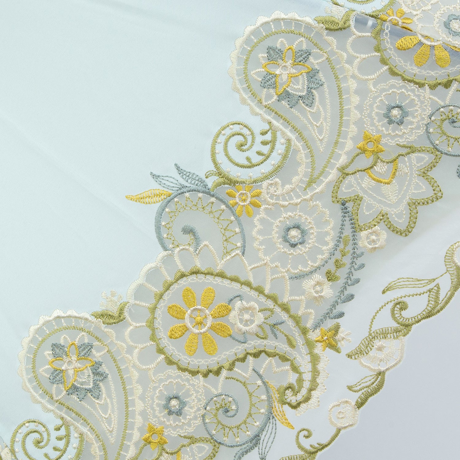 更紗ペイズリーオーガンジー カットワーク刺繍かわず張り 晴雨兼用ショート長日傘