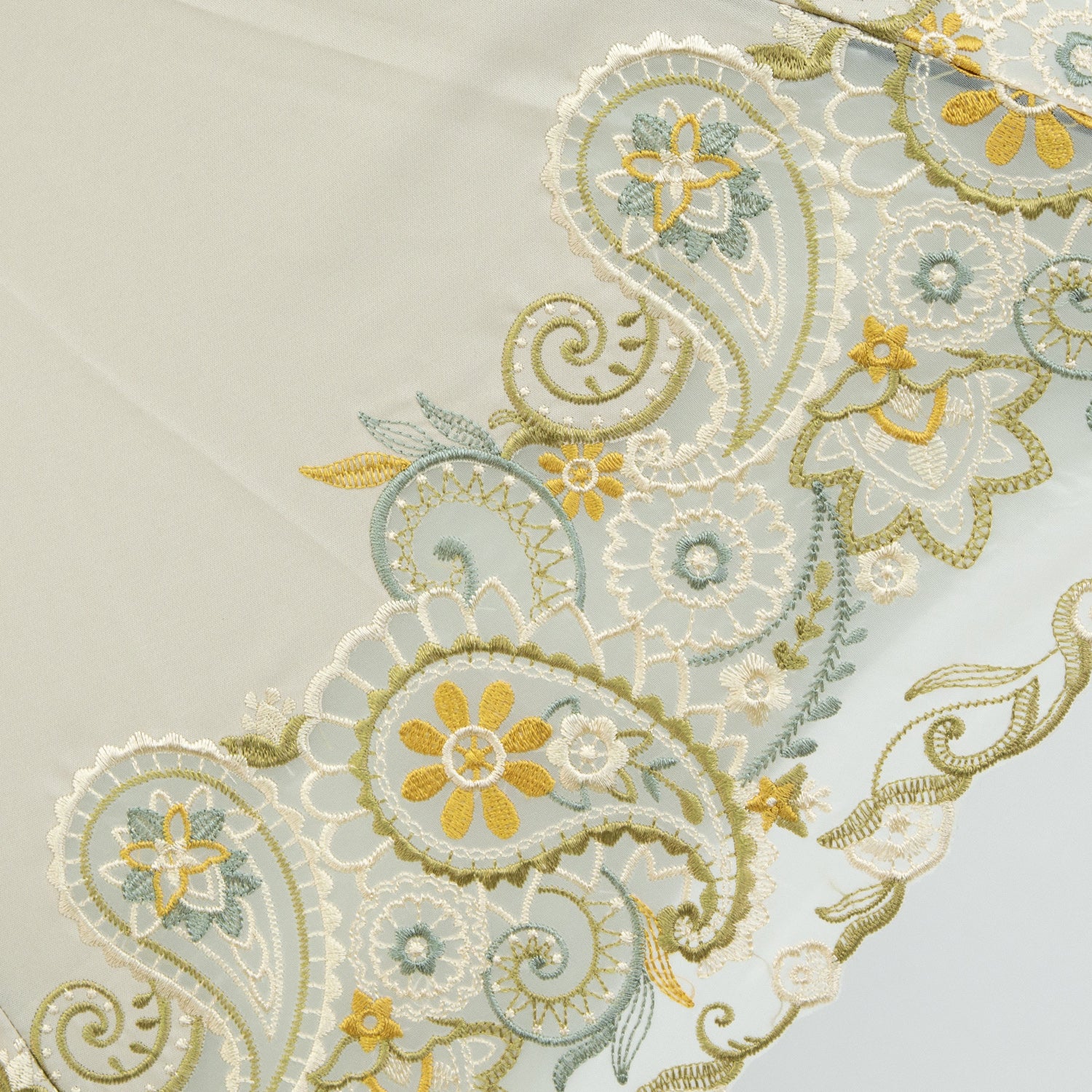 更紗ペイズリーオーガンジー カットワーク刺繍かわず張り 晴雨兼用ショート長日傘