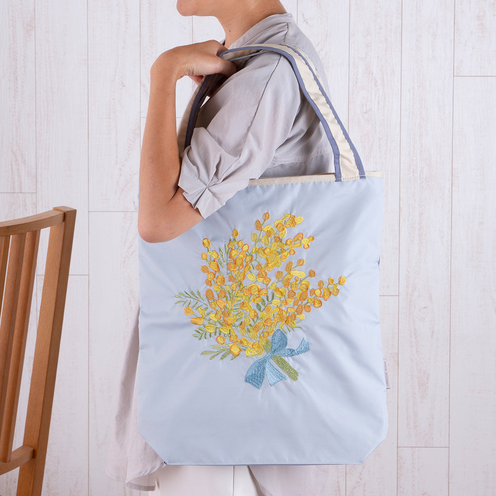 ミモザ刺繍 防水・撥水トートバッグ