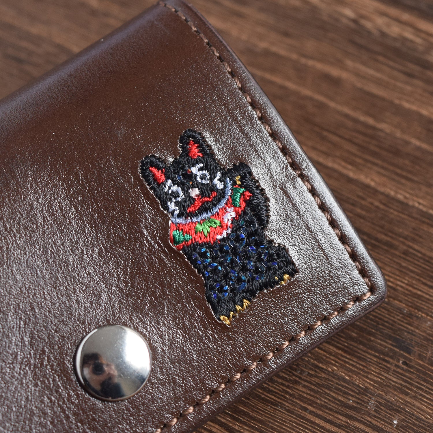 マツモトヨーコ 本革×スパンコール猫刺繍 コインケース