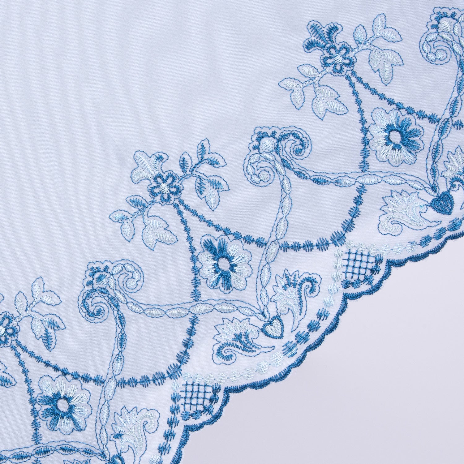 マーブル刺繍かわず張り 晴雨兼用ショート長日傘