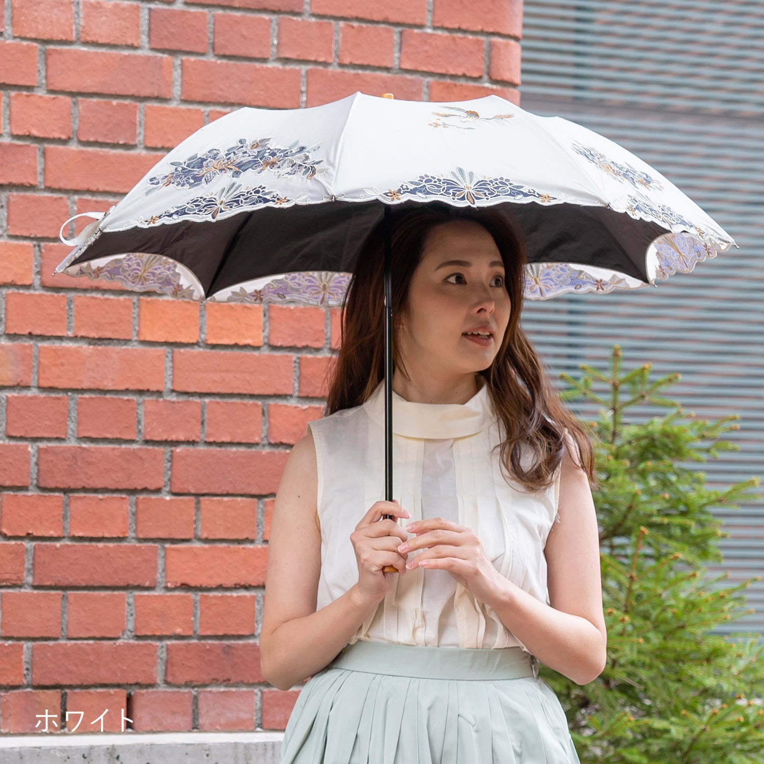花鳥オーガンジーカットワーク 刺繍かわず張り晴雨兼用 ショート折日傘