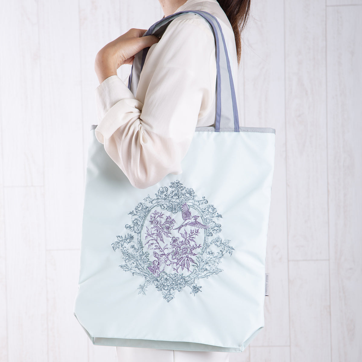 トワルドジュイ刺繍 防水・撥水トートバッグ｜軽量・ファスナー付き ツインプロテクト®